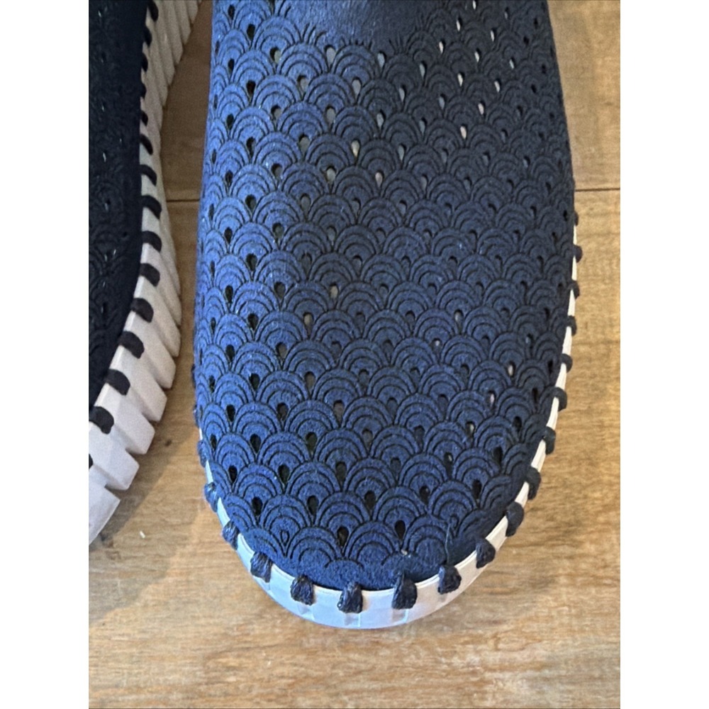 Ilse Jacobsen Tulip 139 Shoes Womens Size 38 Navy Slip On Perforated Comfort - Picture 9 of 10